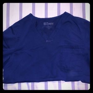 Grey’s Anatomy scrub tops size L. NAVY BLUE
